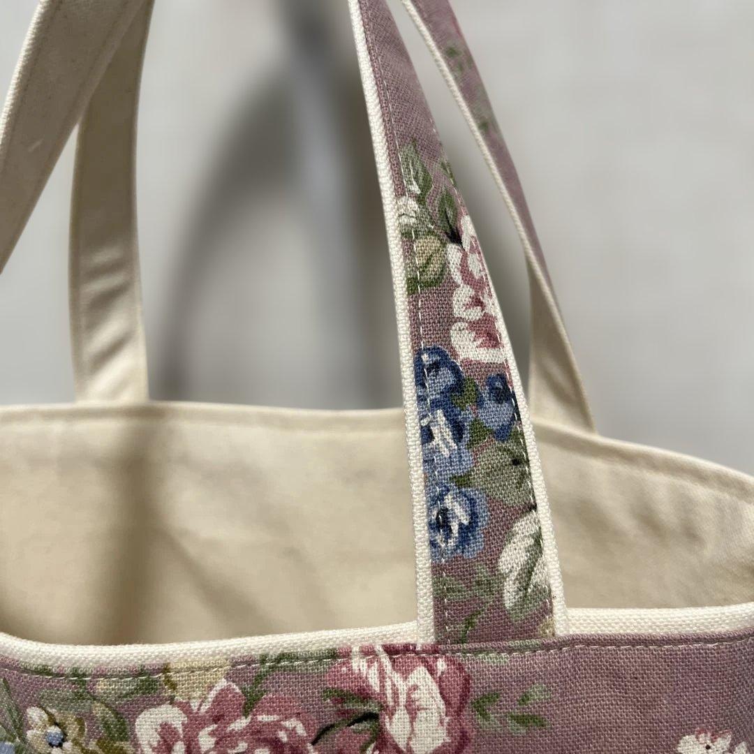 Opium Opiumページ