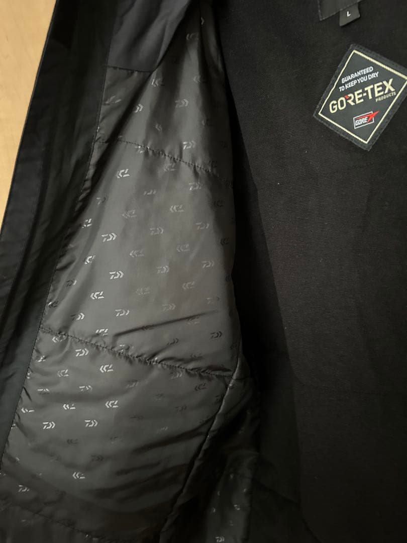 ダイワ DW-1925 (ブラック／L) ゴアテックス (防寒着) 上着のみ