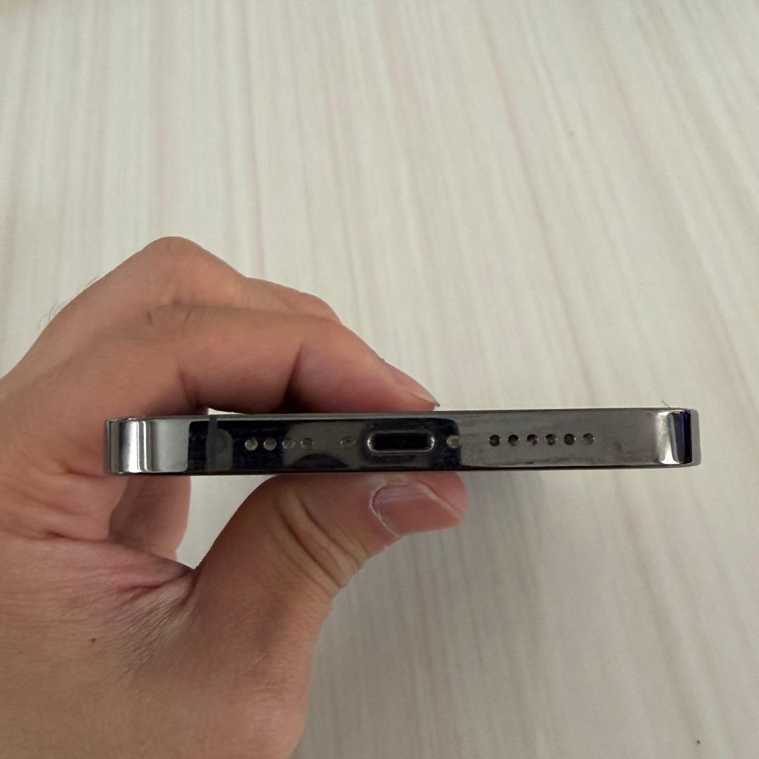 iPhone12 pro max 128GB SIMフリー グラファイト