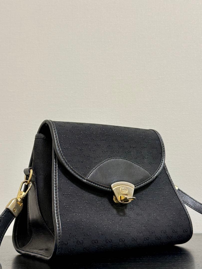 【中古】オールドグッチ GGキャンバス ターンロック 黒※内側難あり