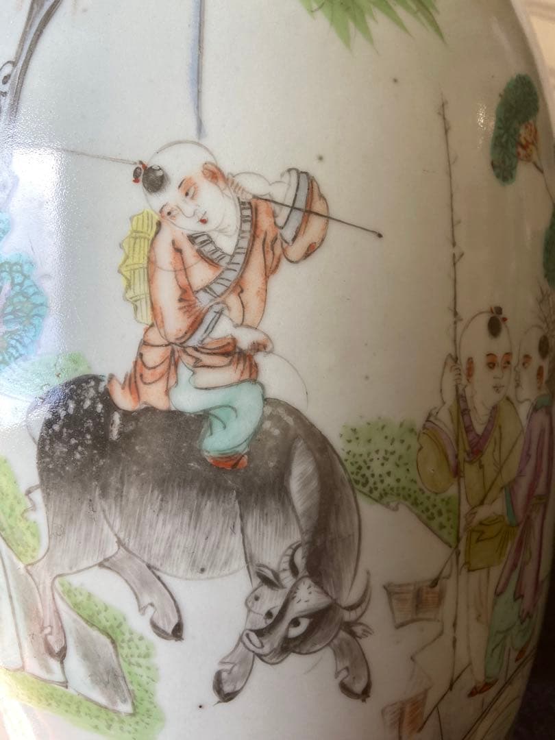 中国古美術 清末民国時代　豆青釉浅降彩大花瓶42cm　漁樵耕読