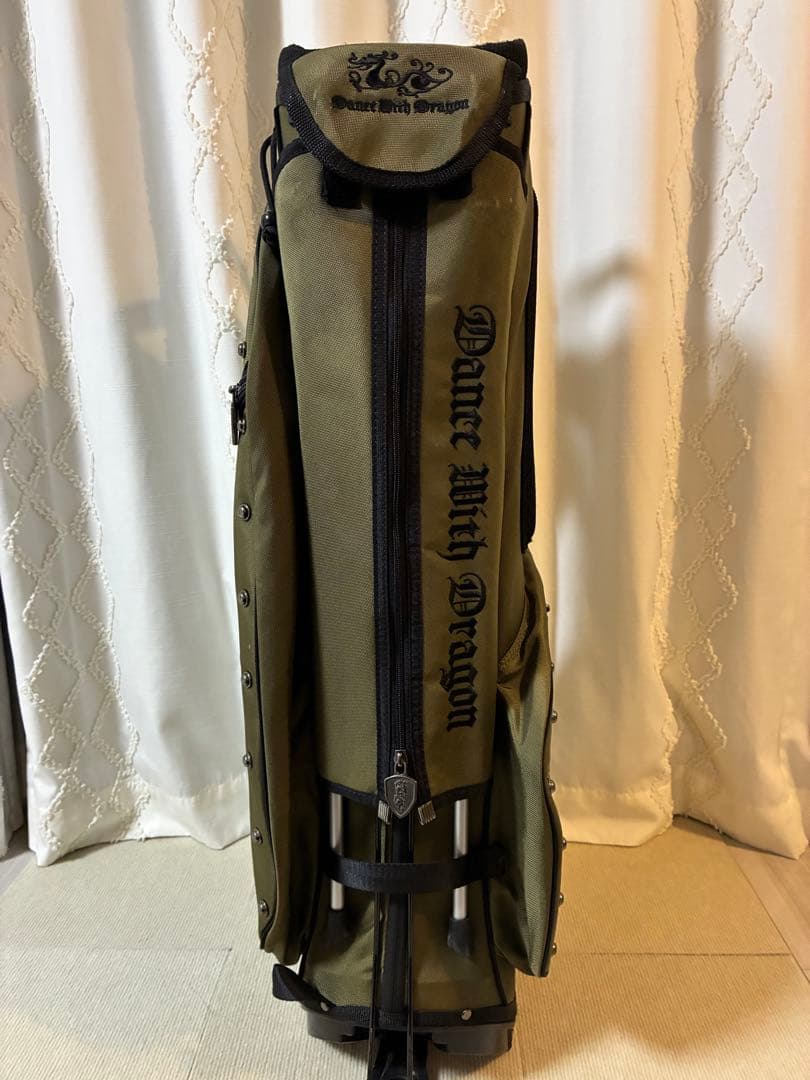 ダンスウィズドラゴン　キャディバッグ