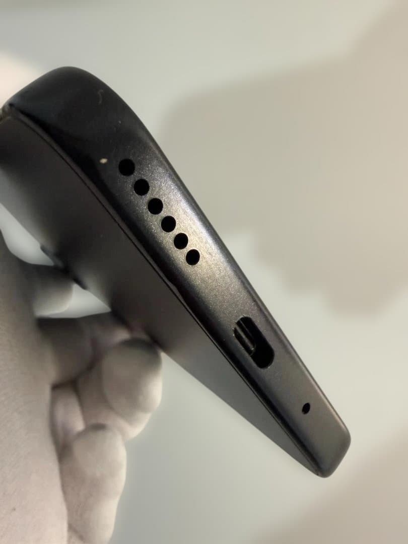 ZTE製スマートフォン　Libero 5G IV　#4852-1