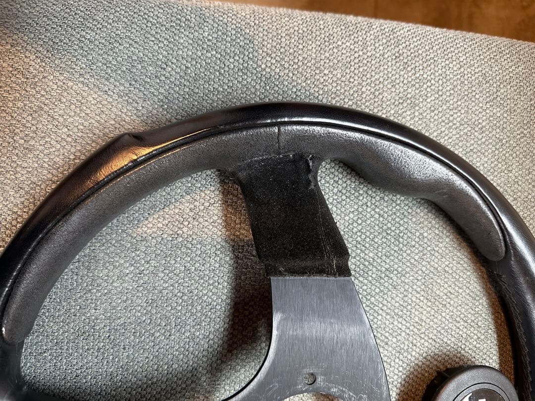 パーソナル製 PERONAl ハンドル 35パイ イタリア製 Momo