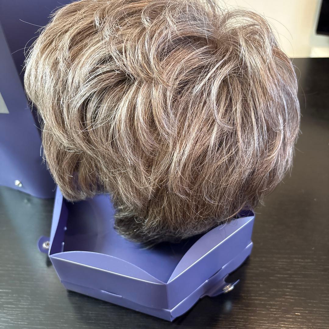 FONTAINE フルウィッグ　VM28-W60 (キャップ・スタンド付き)