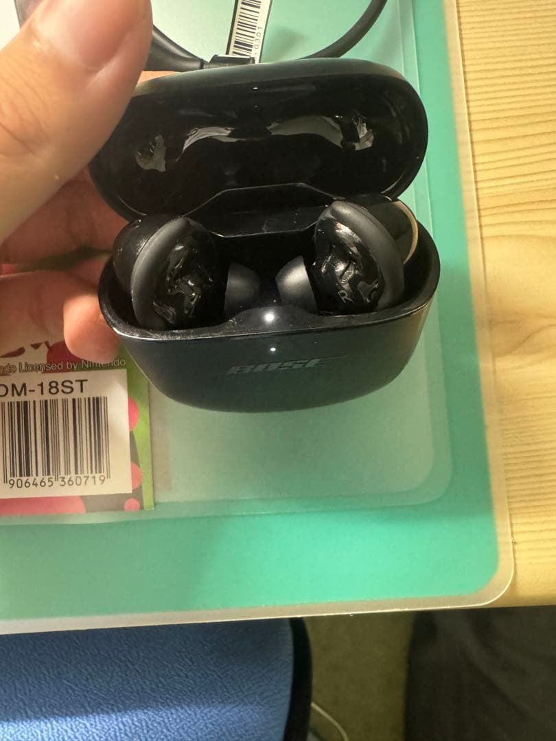 J　Bose QuietComfort Earbuds Ⅱ