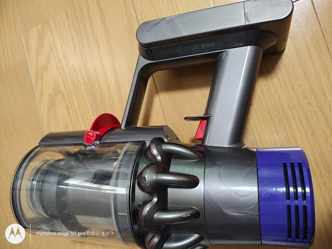 ダイソン★コードレス掃除機★V10本体★ＳV12★バッテリー新品と大差なし★2