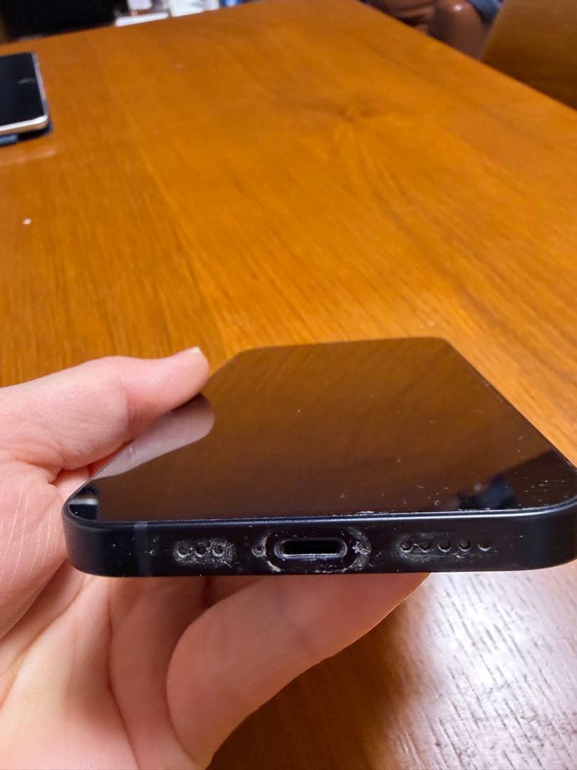 iPhone 12 64GB [ブラック]