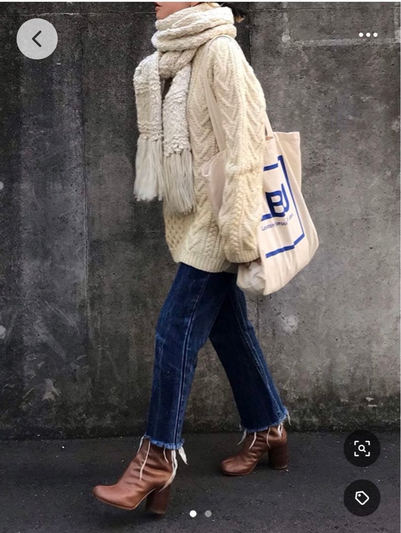 マノンフリップ　ロングマフラー