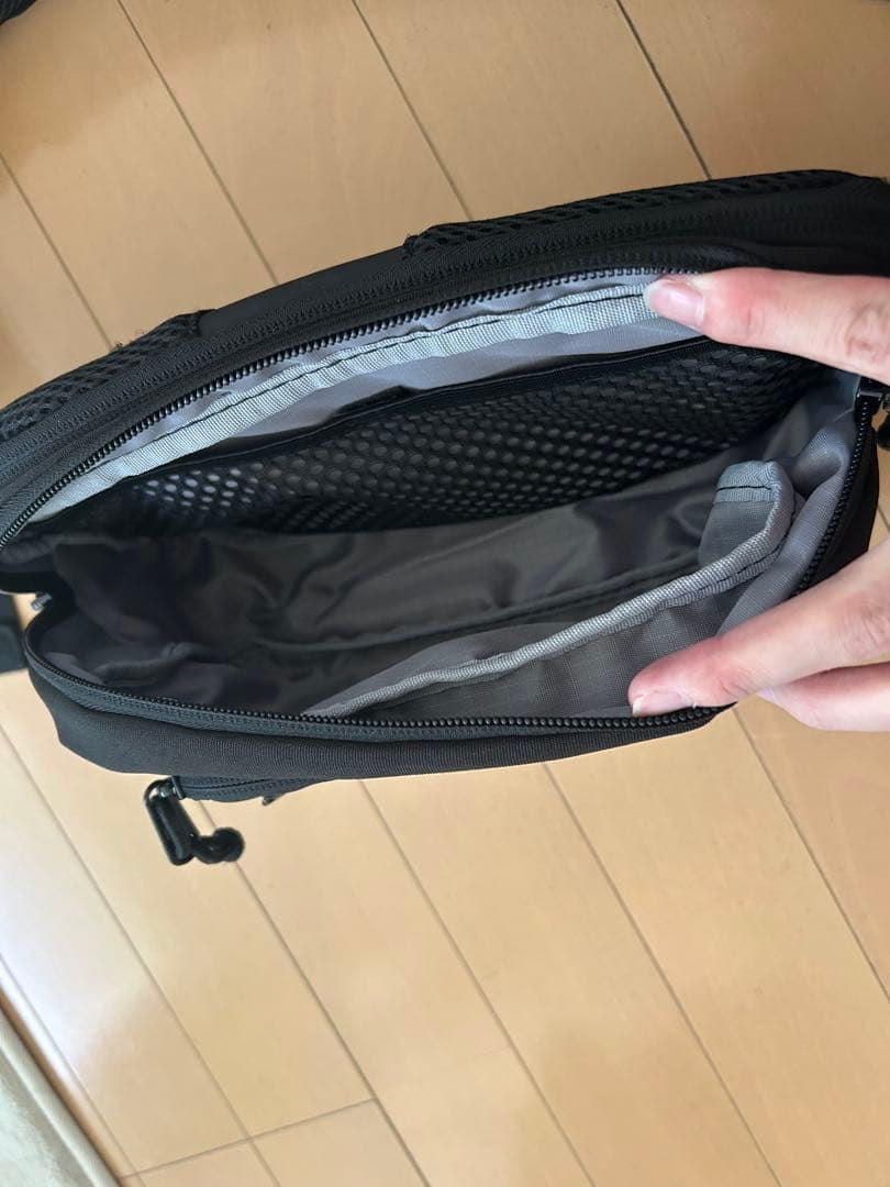 POMULU 2WAYヒップシート　黒