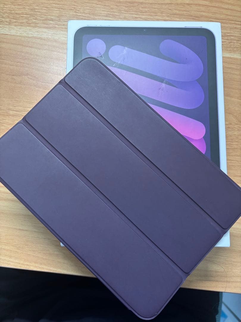 Apple iPad mini (第6世代) パープル カバー付き