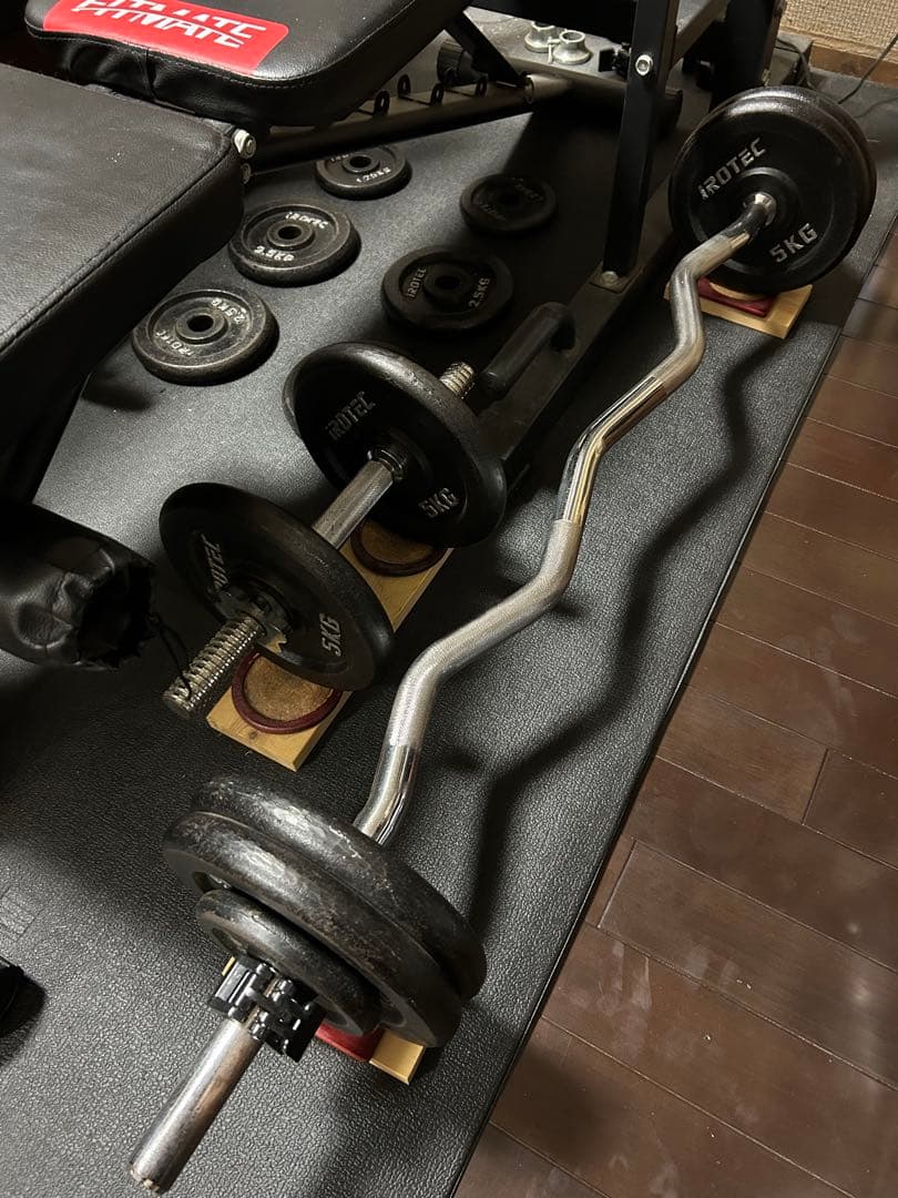 【福岡県宗像市　引取限定】インクラインベンチ　可変式ダンベル等