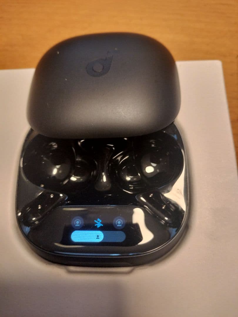 Anker Soundcore Liberty 4 Pro箱以外あり