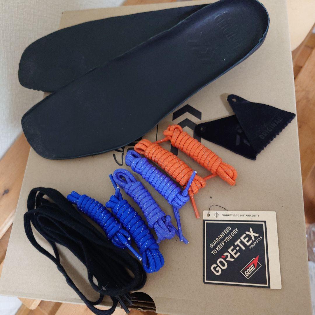 CLARKS ORIGINALS × DAIWA PIER39 ワラビー