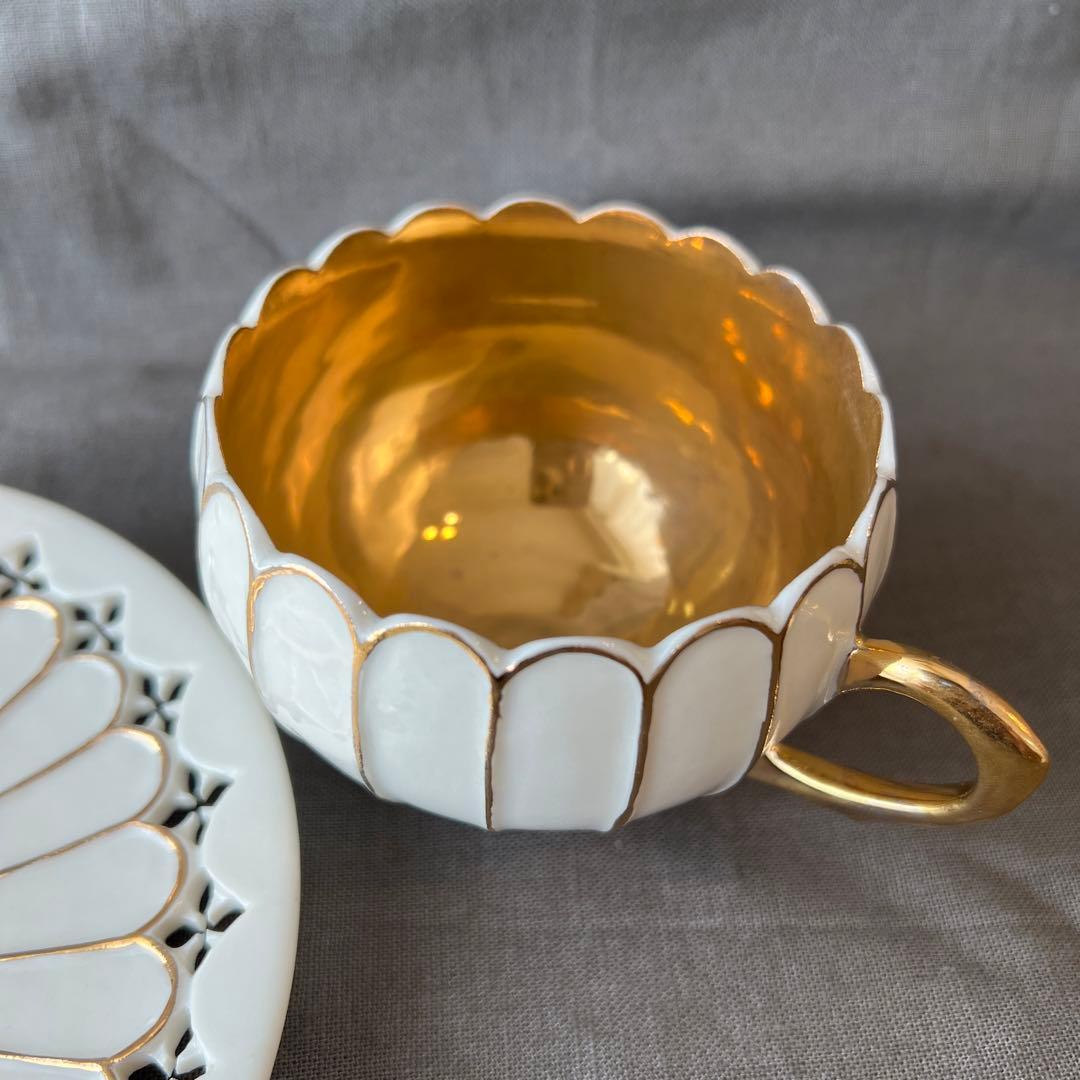 伊藤剛俊　希少ホワイトandゴールド　カップとお皿のセット