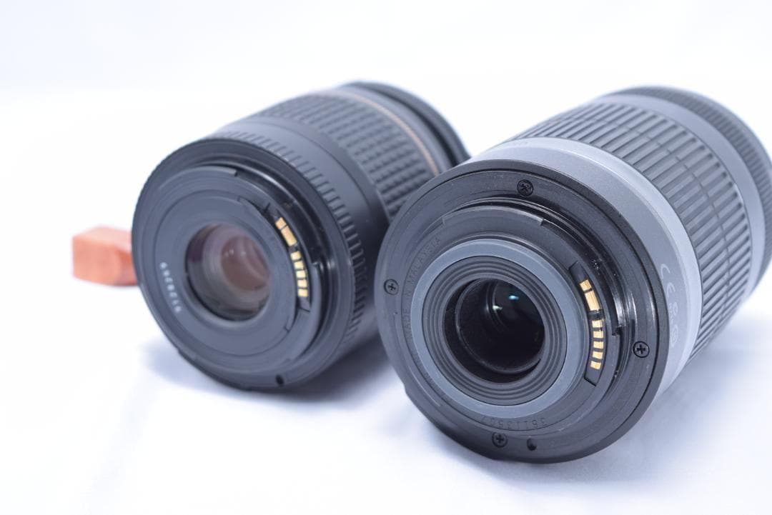 ✨綺麗なボディー✨　Canon EOS Kiss X70 デジタル一眼レフカメラ