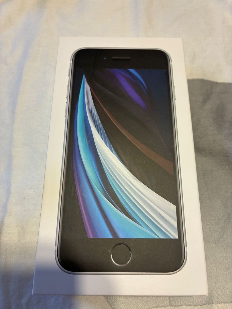 Apple iPhoneSE2（第2世代）本体 ホワイト