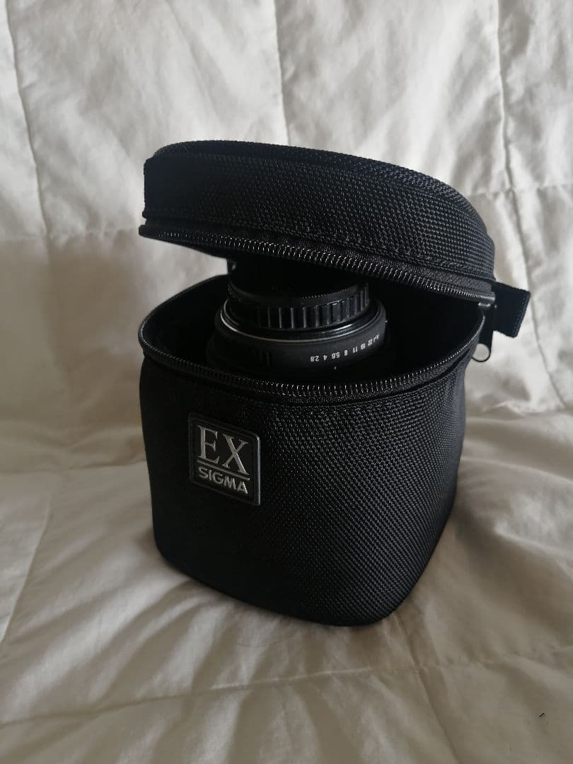 SIGMA EX広角ズームレンズ17〜35mm　美品　F2.8－4