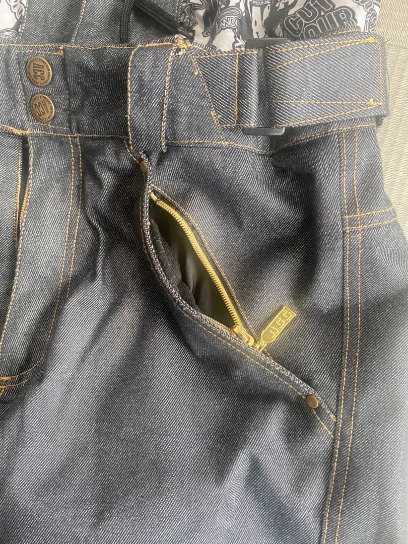 最終値下げ！　ACCスノーボードウェア上下セット　上Lサイズ下Mサイズ