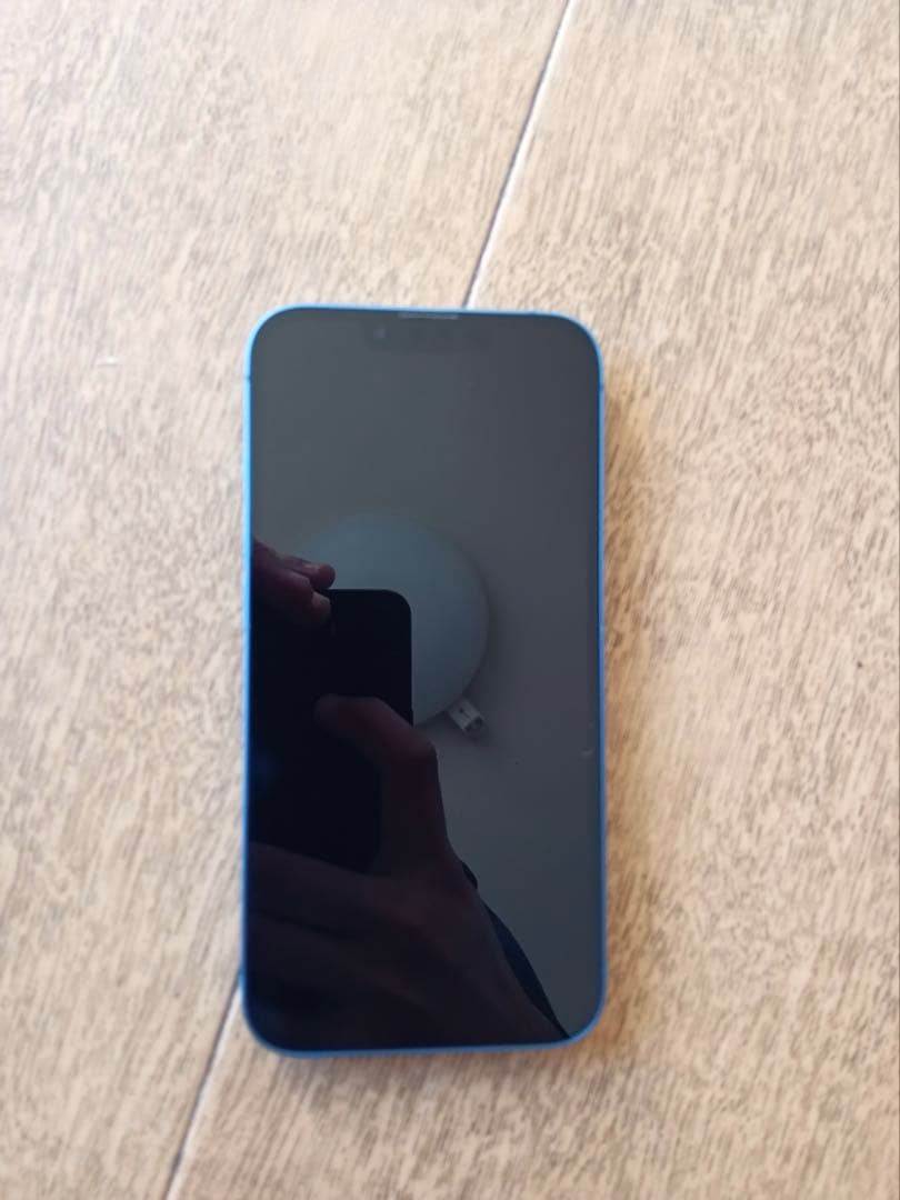 ル*ィ様 iPhone 13 ブルー 傷なし バッテリー状態 71% ストレージ