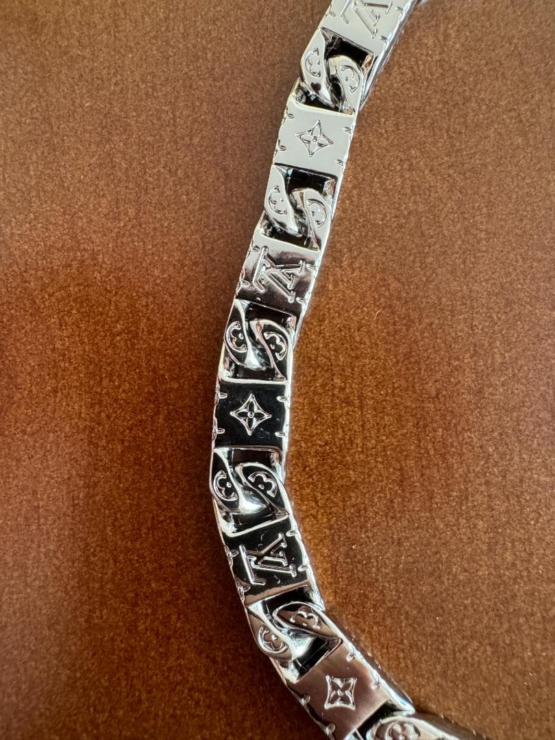 モノグラム タイドアップ ネックレス