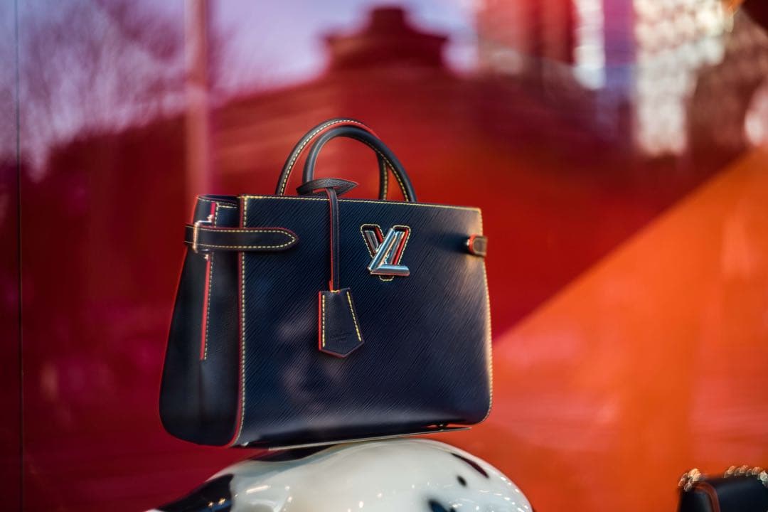 分解清掃済 Helios-44M-4 58mm f2 ぐるぐるボケ 1