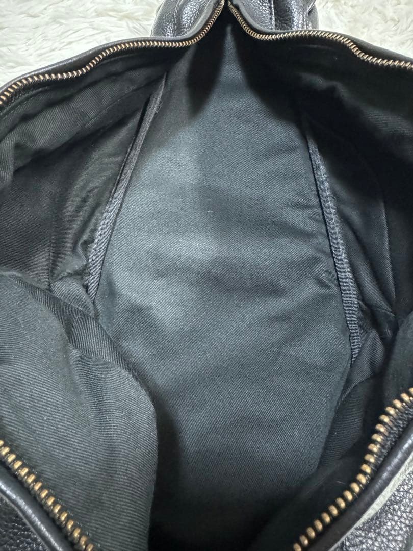 CHIGRACCI チグラッチ　ボディバッグ　猫バッグ　ブラック　レザー　猫