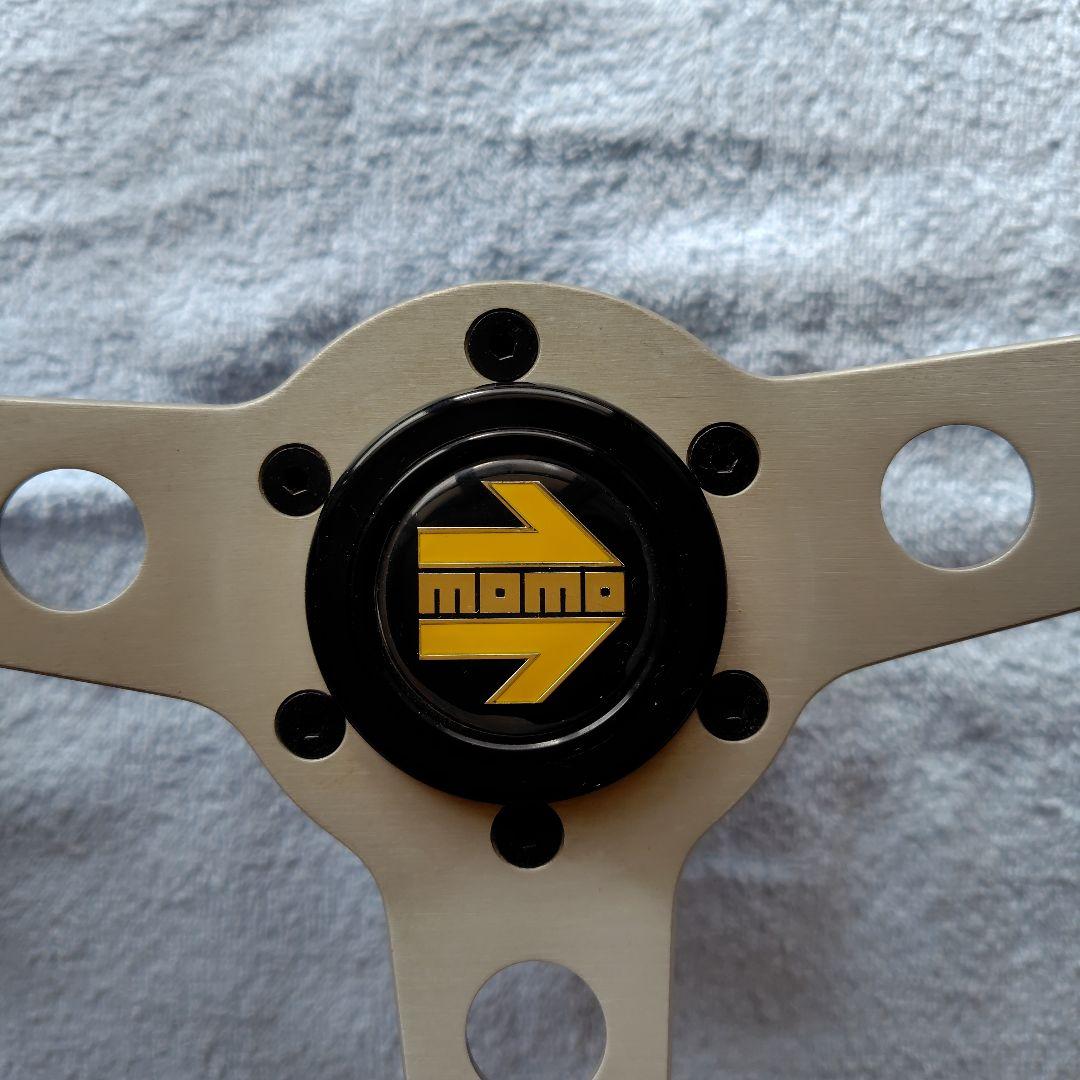 あ*ん様 momo ウッドステアリング ボス付き