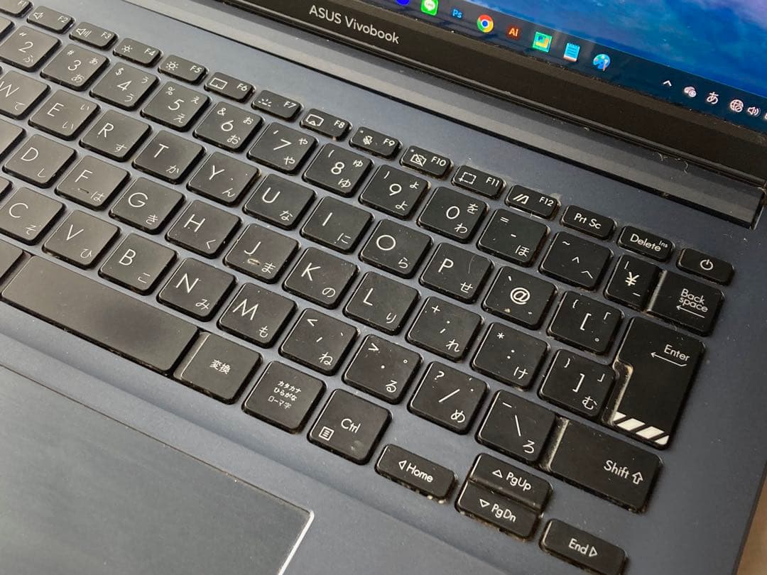 クラシックギター　ASUS Vivobook Pro14