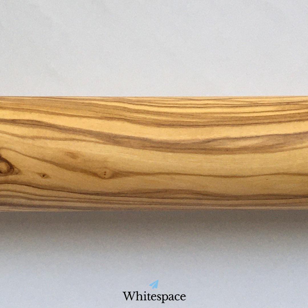 大自然を道具として使う。オリーブウッドで作られためん棒/ローリングピン425新品