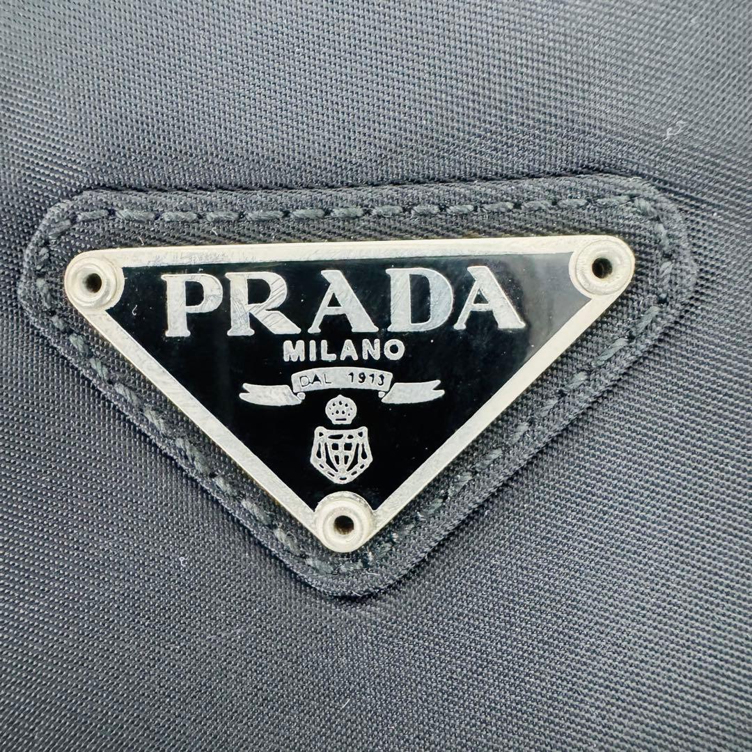 ✨PRADA✨プラダ✨三角ロゴプレート✨ブラック✨ナイロン✨トートバッグ✨