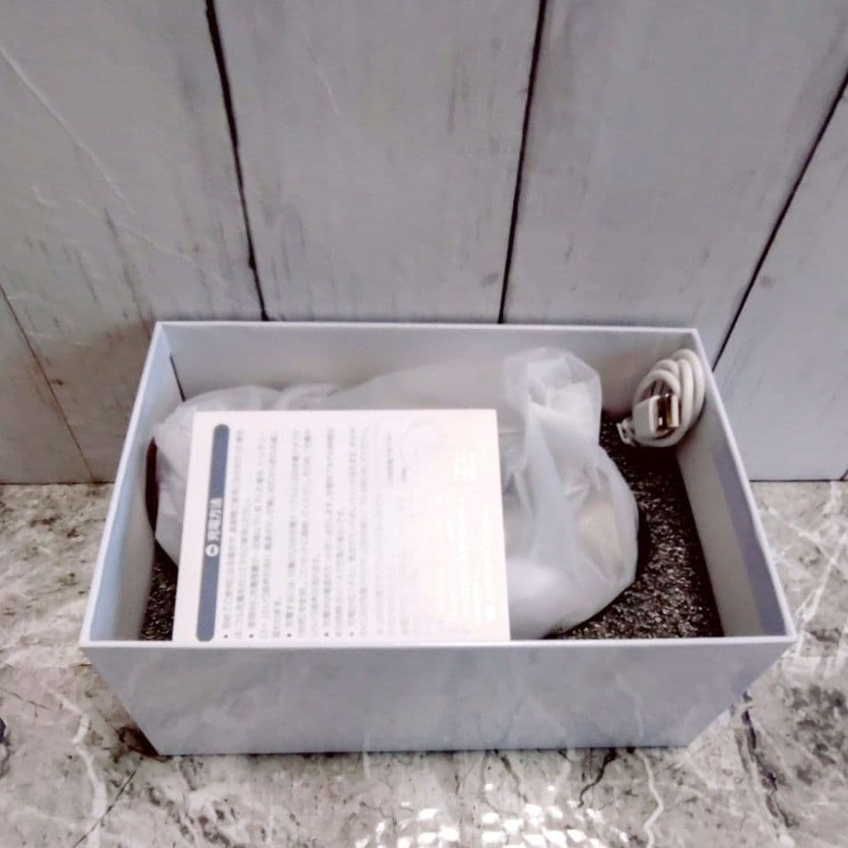 アイウォーマー ホワイト ホット 充電式 3段階気圧・温度・音量調整 目元ケア