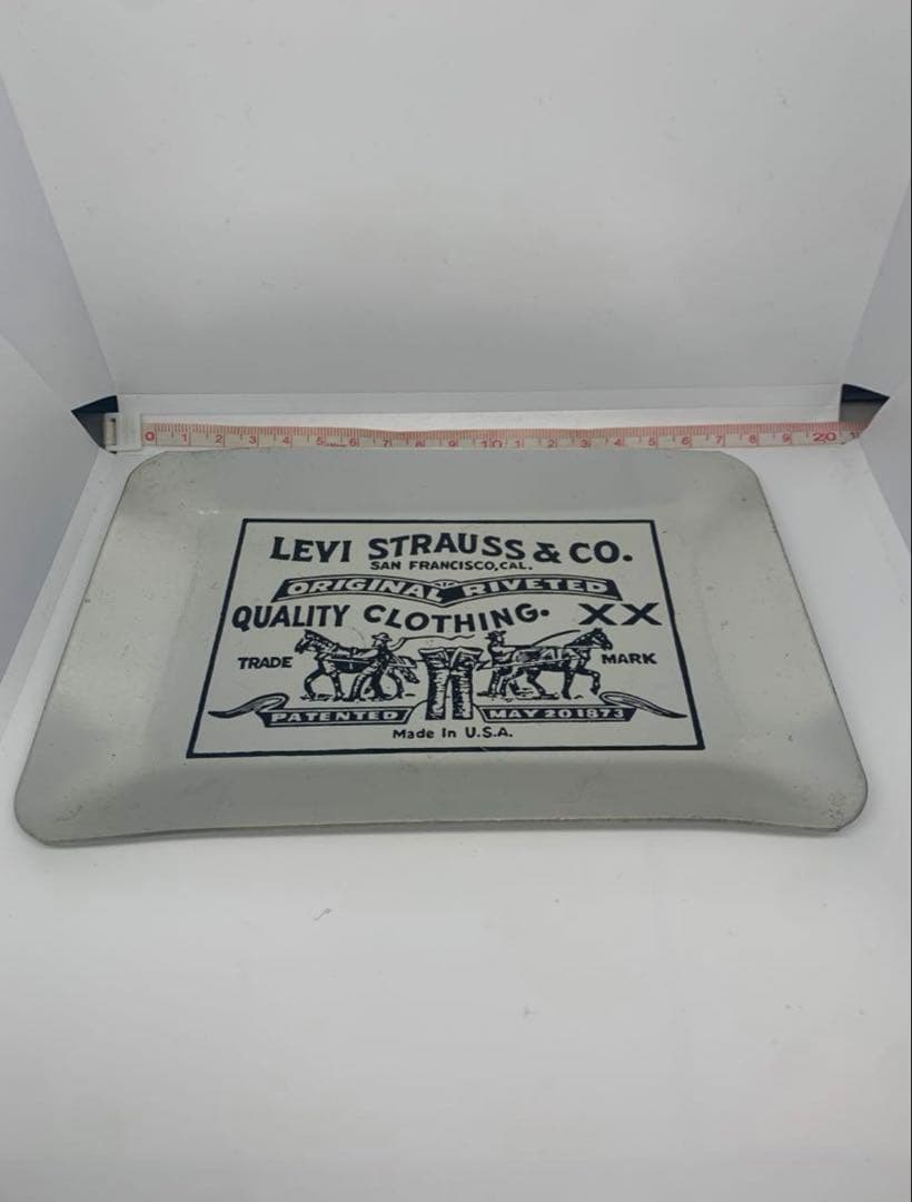 1970年代〜リーバイス　アルミ　キャッシュトレイ ヴィンテージ