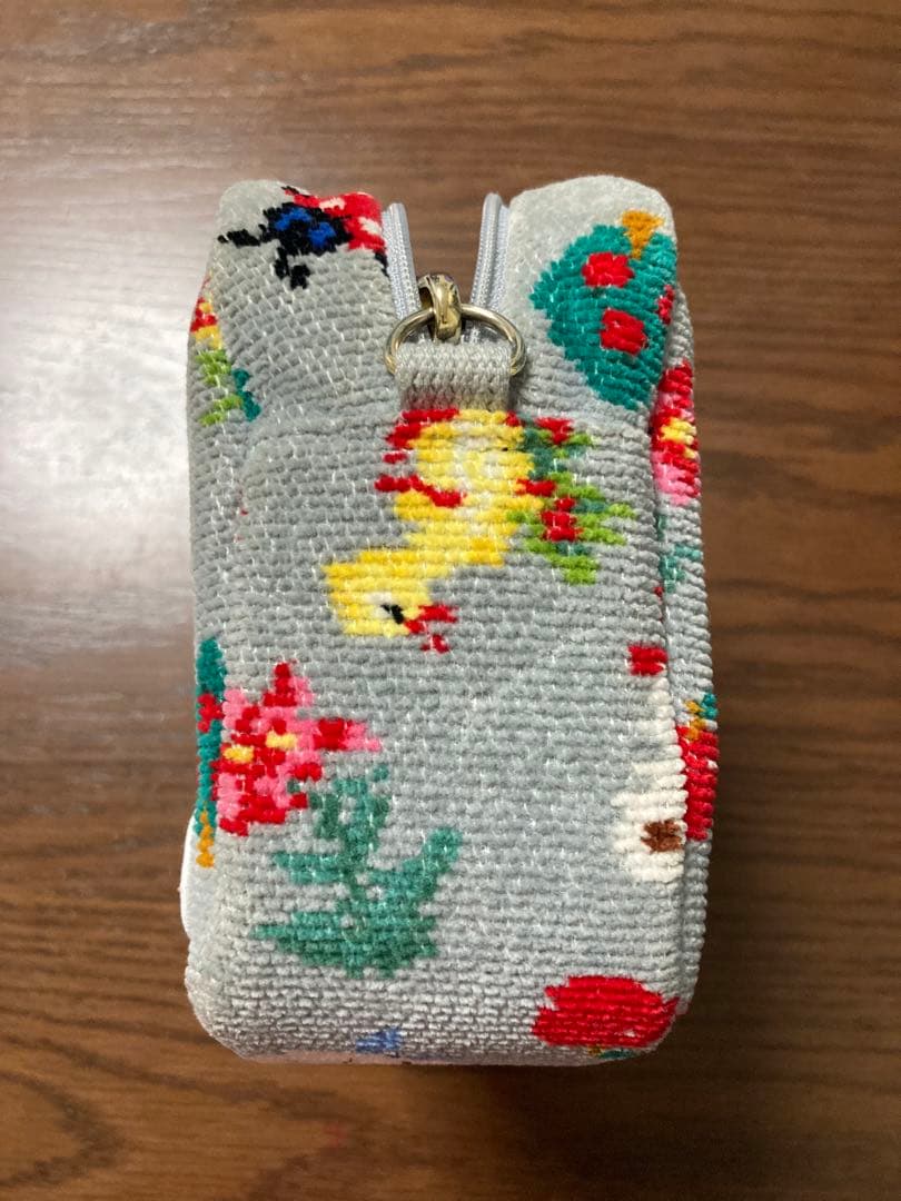 【最終お値下げ】　2024年購入品　ファミリア　フェイラー　ショルダーバッグ