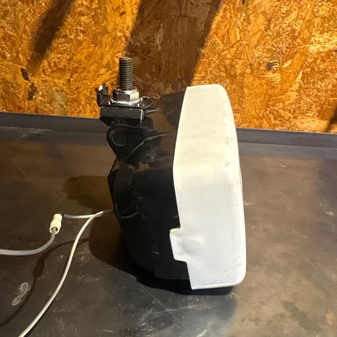 PIAAフォグランプ・フォグランプ本体・カバー・配線と玉付き