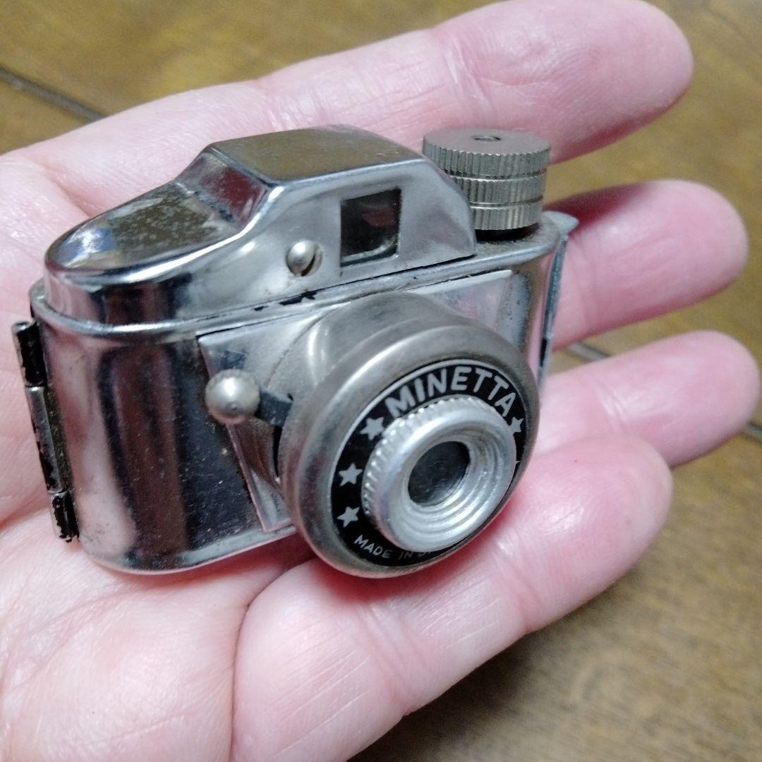 豆カメラ　アンティーク　Mycro II カメラ と　MINETTA豆カメラ