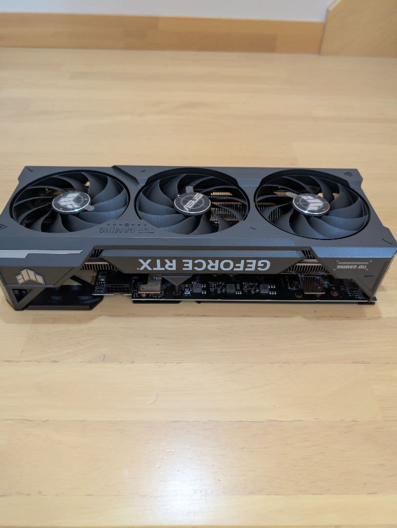 グラフィックボード・グラボ・ビデオカード ASUS TUF GAMING GEFORCE RTX 4070 Ti