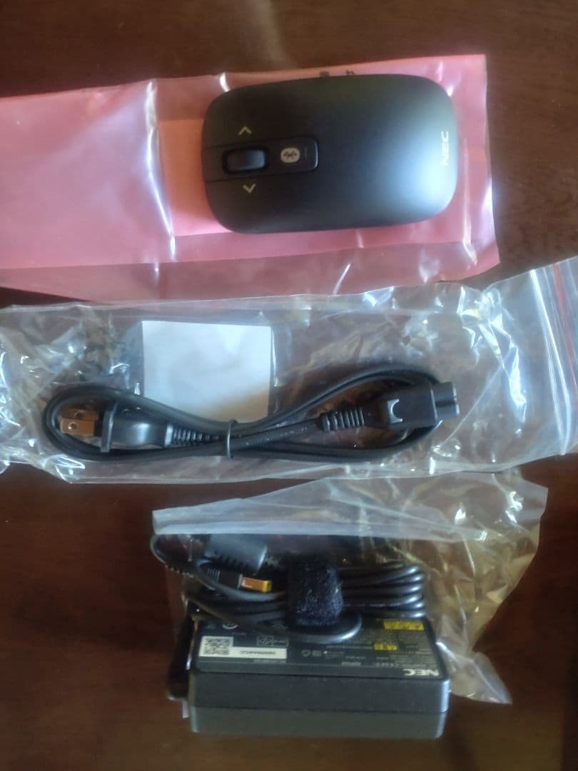 tetuさま【新品 未使用】 LAVIE　N1556 GKL（保証書付き）