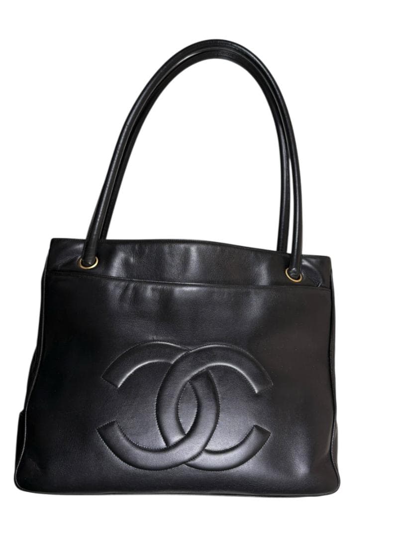 CHANEL ブラックレザーショルダーバッグ ハンドバック