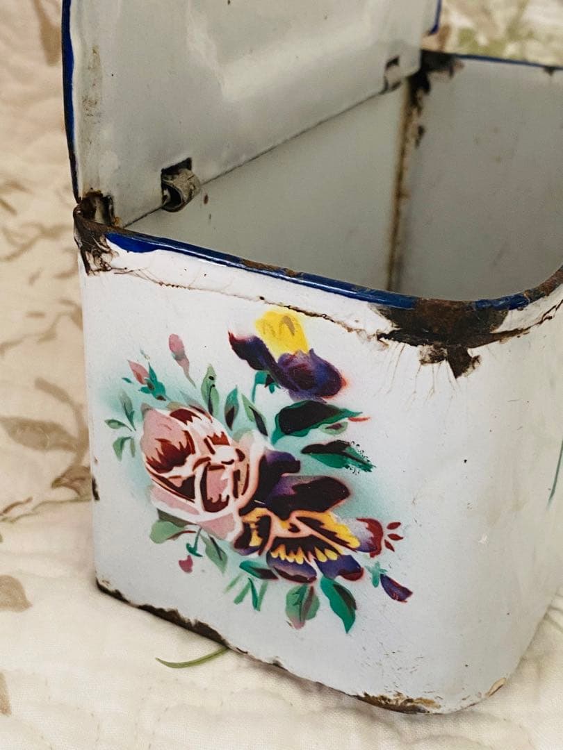 ＊フランスアンティーク＊ホーロー＊JAPY＊薔薇とパンジー＊アリュメット缶＊