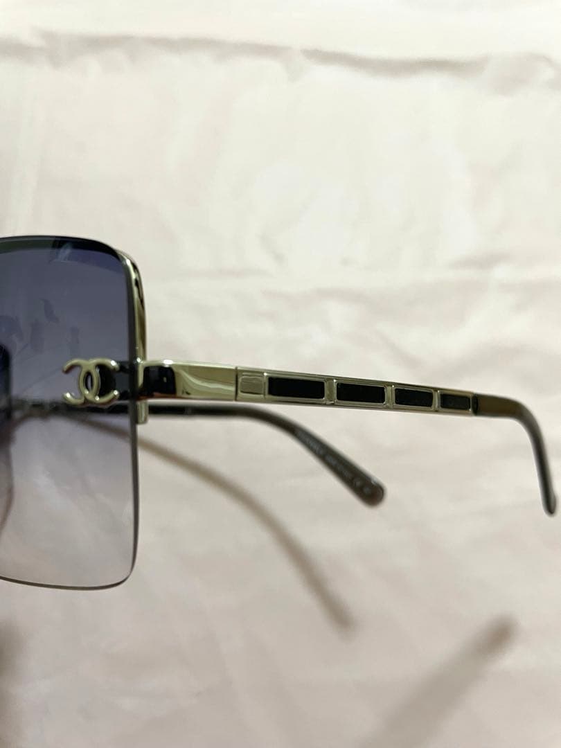 CHANEL グラデーション サングラス ケース付き