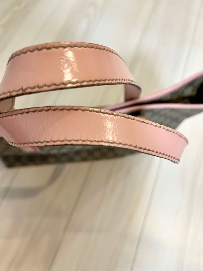 正規品・廃盤 GUCCIグッチトートバッグ GGスプリーム ピンク 肩掛け