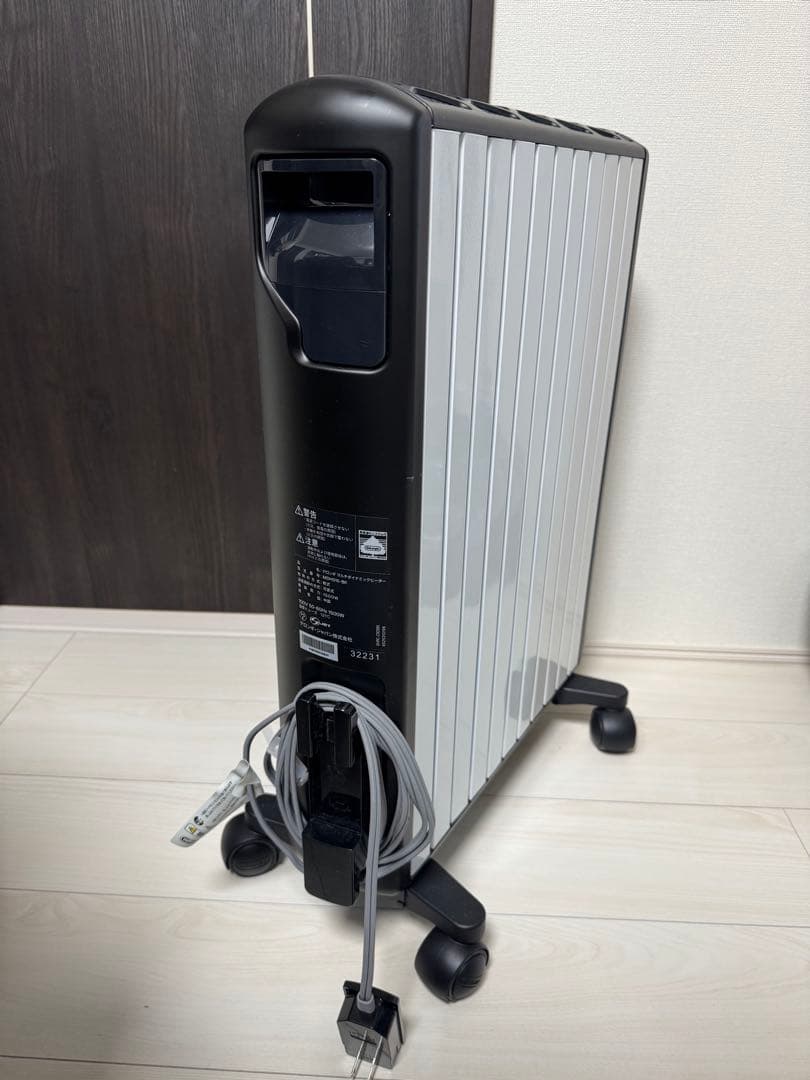 オイルヒーター ホワイト/ブラック