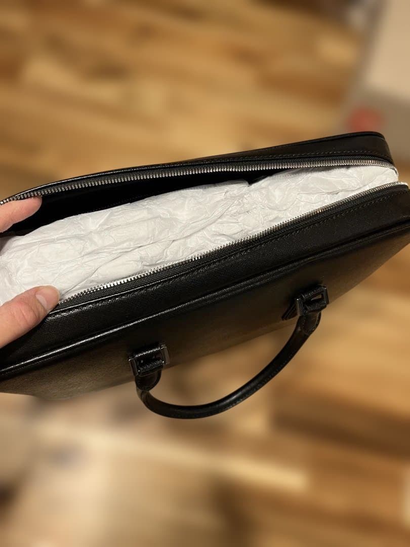 aucentic イタリア製　ブリーフケース　値下げ