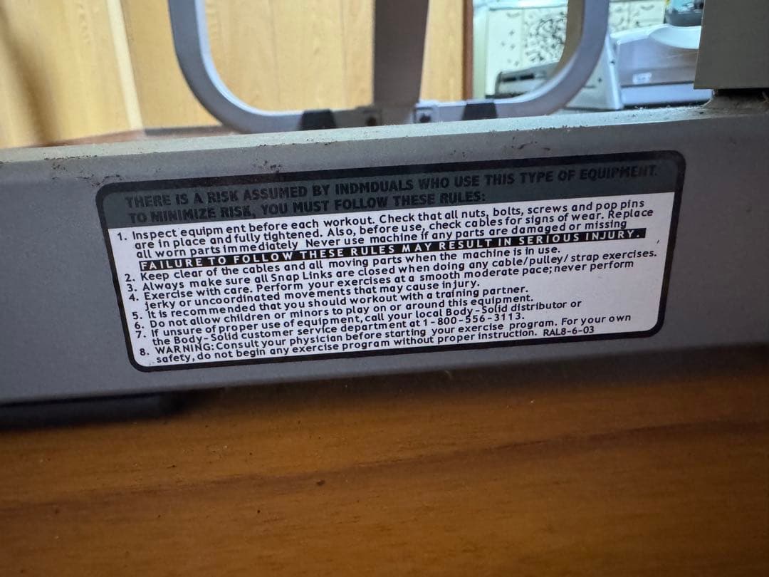 BodySolidのジムユースのプリチャーベンチ アームカール　腕を鍛える