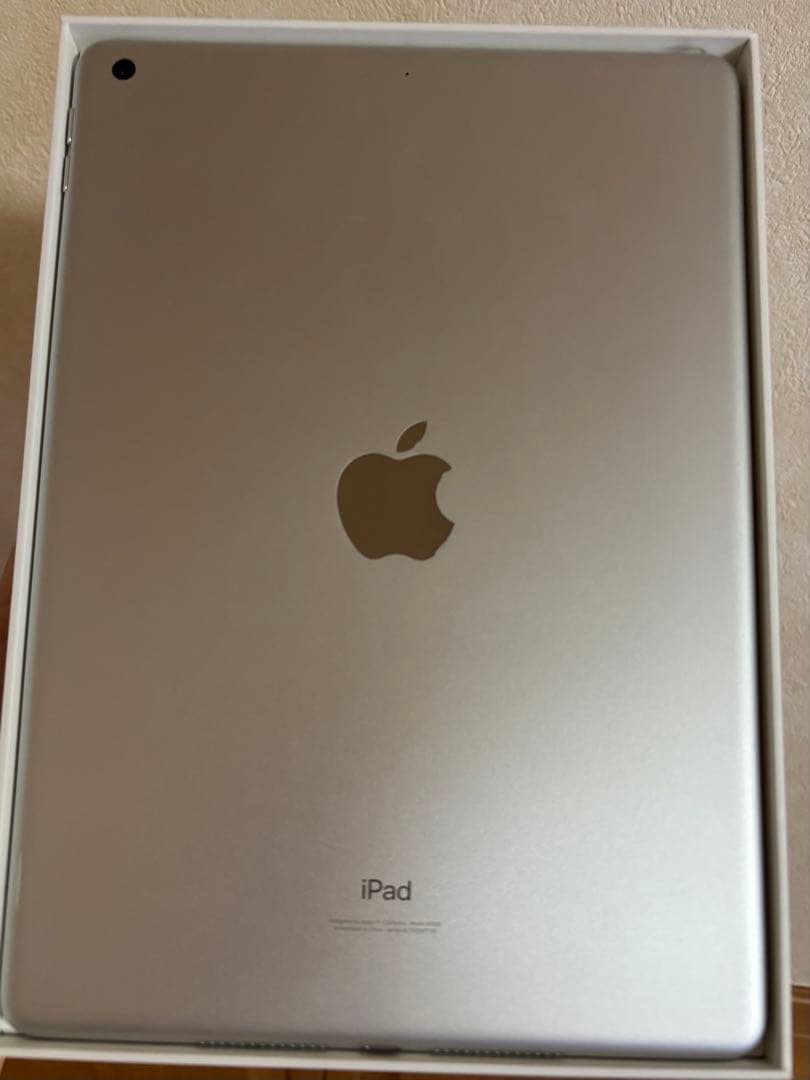 Apple iPad 第9世代 シルバー 256GB Wi-Fiモデル