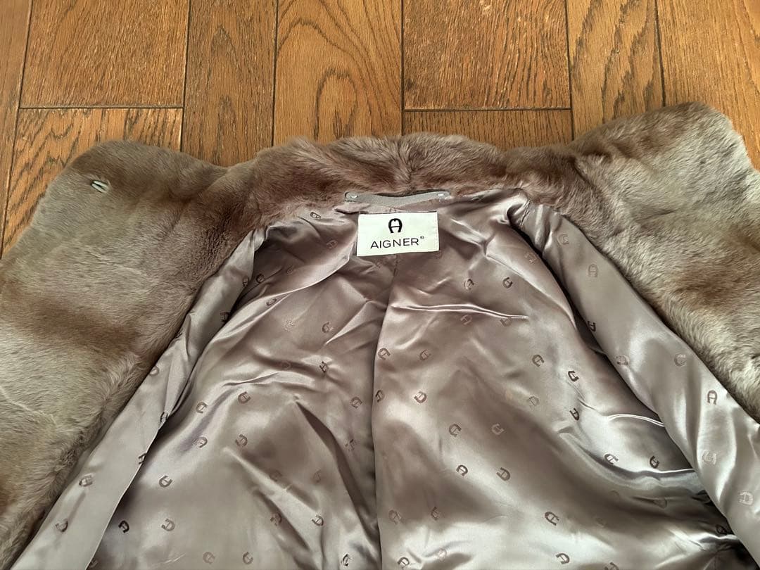 AIGNER ミディアムコート