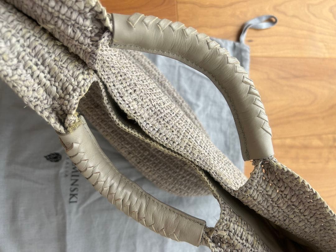 HELEN KAMINSKI ラフィアかごバッグ