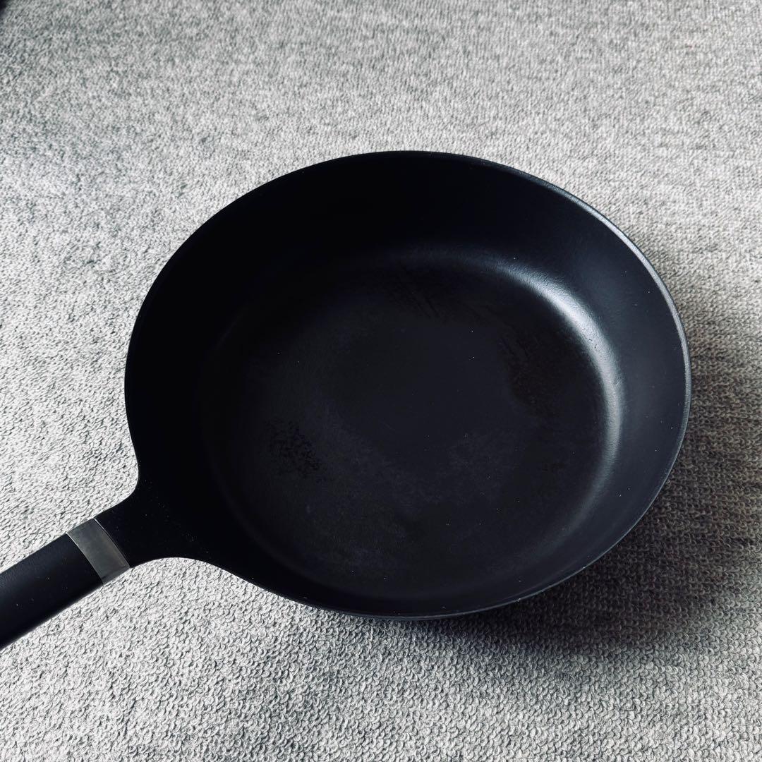 美品｜VERMICULAR オーブンセーフスキレット 深型 28cm ガラス蓋付