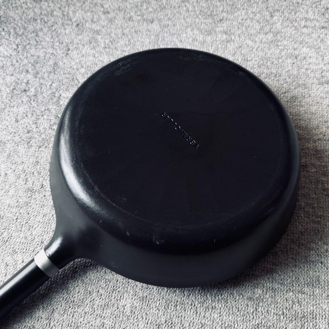 美品｜VERMICULAR オーブンセーフスキレット 深型 28cm ガラス蓋付